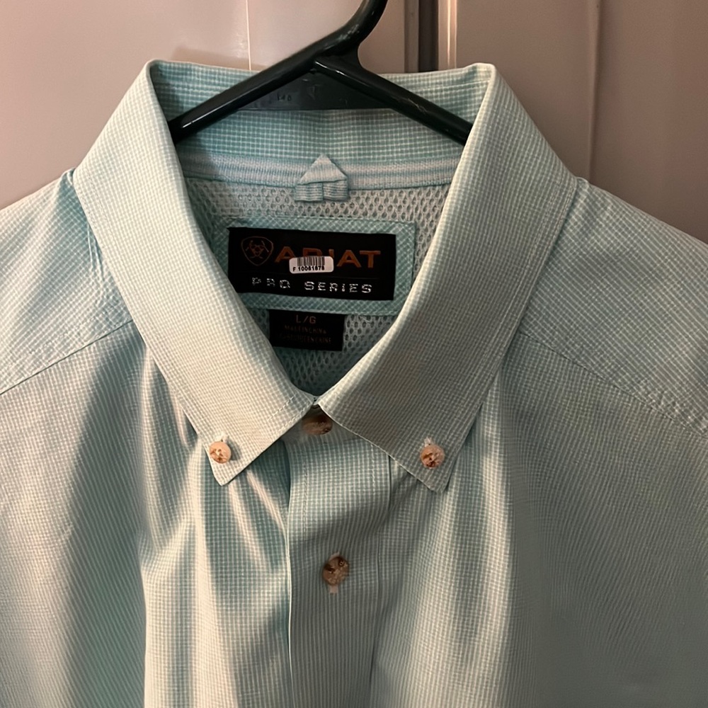 Ariat men’s short sleeve large pro series shirt